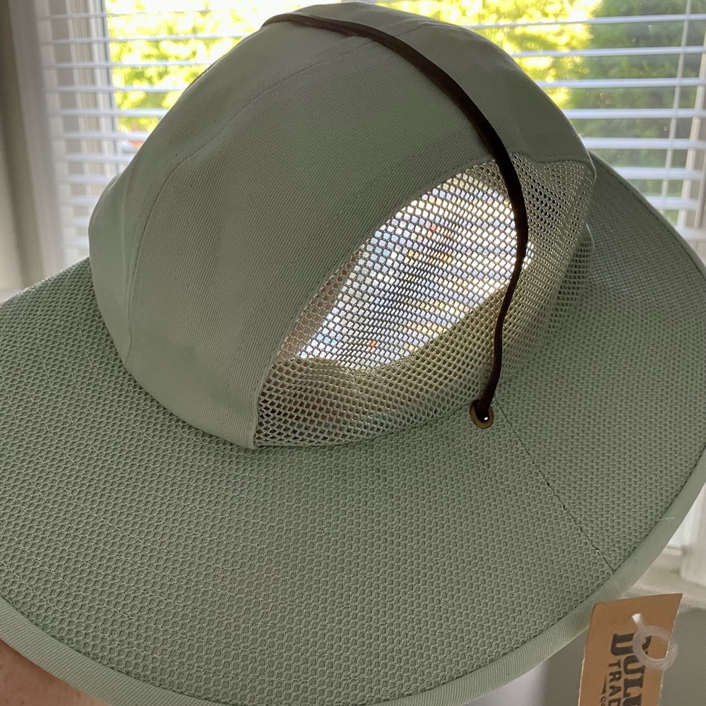 Brand New With Tag Duluth Trading Crusher Sunhat